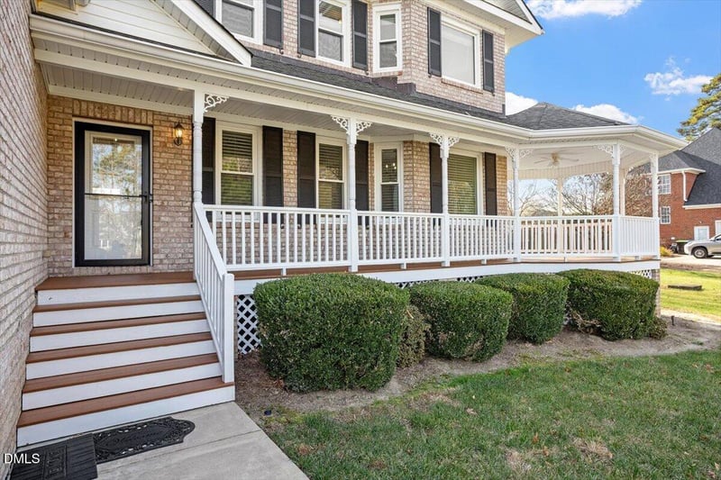 5200 Sugg Ct, Fuquay Varina, NC 27526