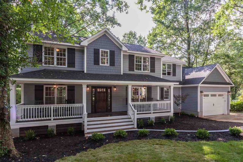 5201 Coronado Dr, Raleigh, NC 27609