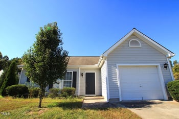 5201 Waterwalk Ln, Raleigh, NC 27616