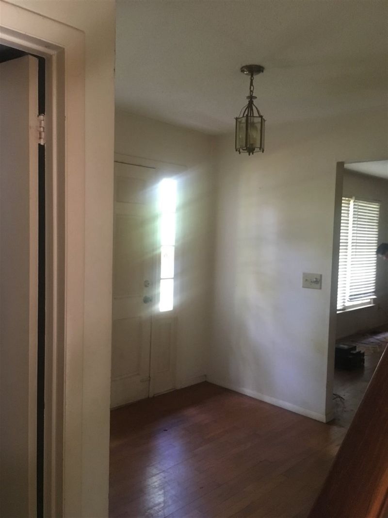 5202 Pelham Rd, Durham, NC 27713