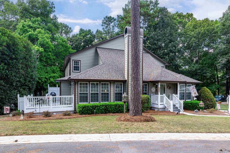 5203 Holly Ct, Clayton, NC 27520
