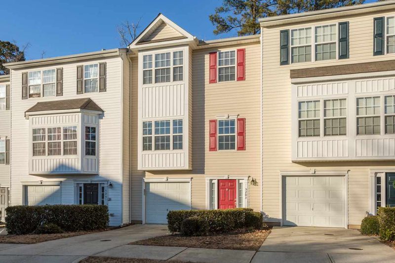 5203 Sandy Banks Rd, Raleigh, NC 27616