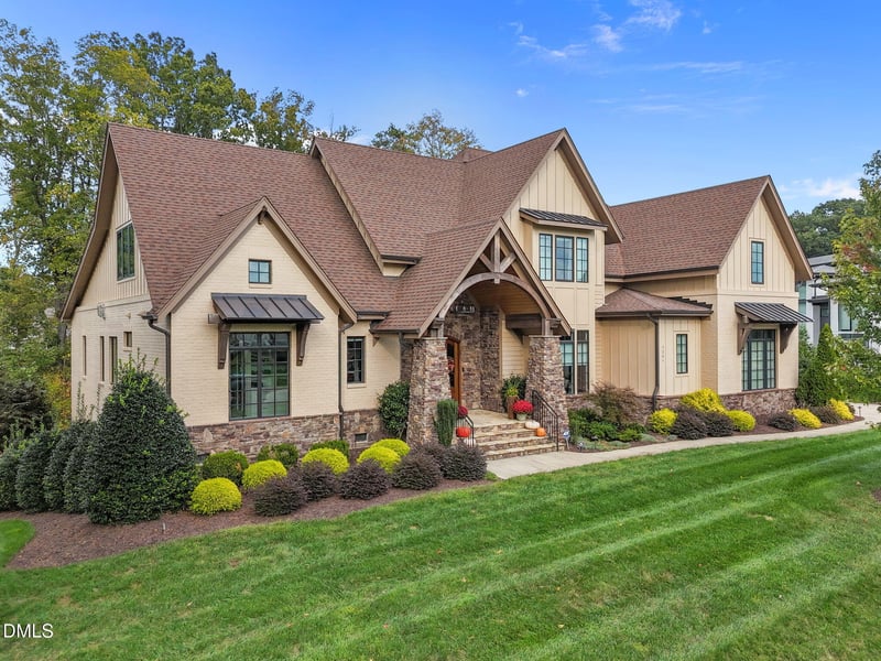 5204 Barton View Ct, Raleigh, NC 27615