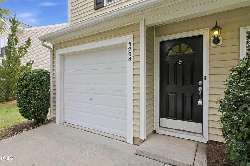 5204 Malik Dr, Durham, NC 27703
