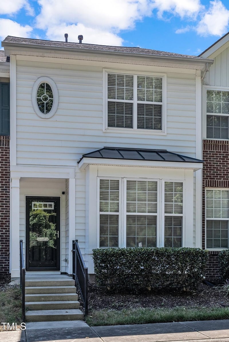 5204 Moonview Ct, Raleigh, NC 27606