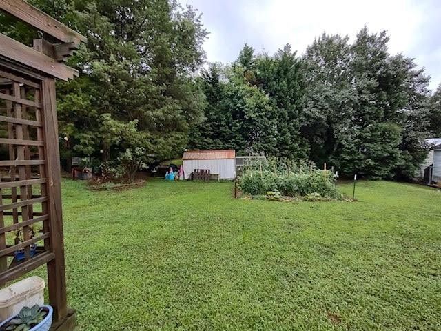 5204 Round Hill Ln, Raleigh, NC 27616