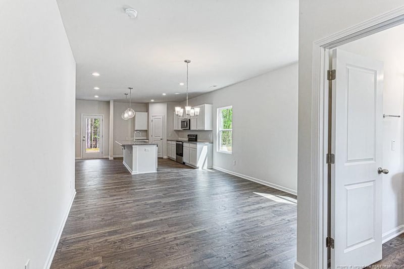 5204 Tyndall Dr, Sanford, NC 27330