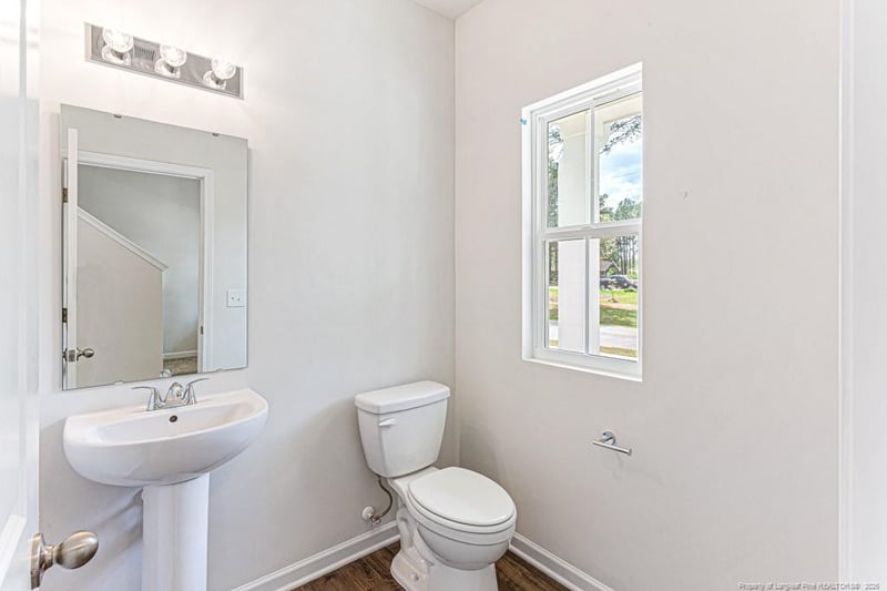 5204 Tyndall Dr, Sanford, NC 27330