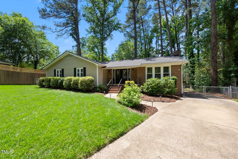 5205 Cabin Pl, Raleigh, NC 27609