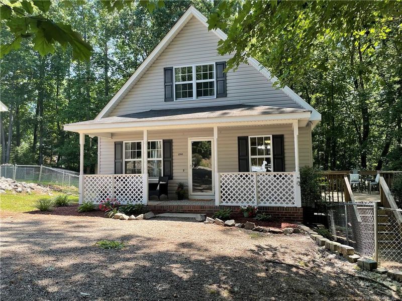 5205 Laurel Ridge Dr, Sanford, NC 27332