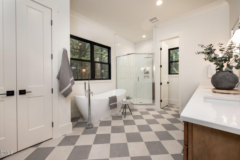 5205 Quail Meadow Dr, Raleigh, NC 27609