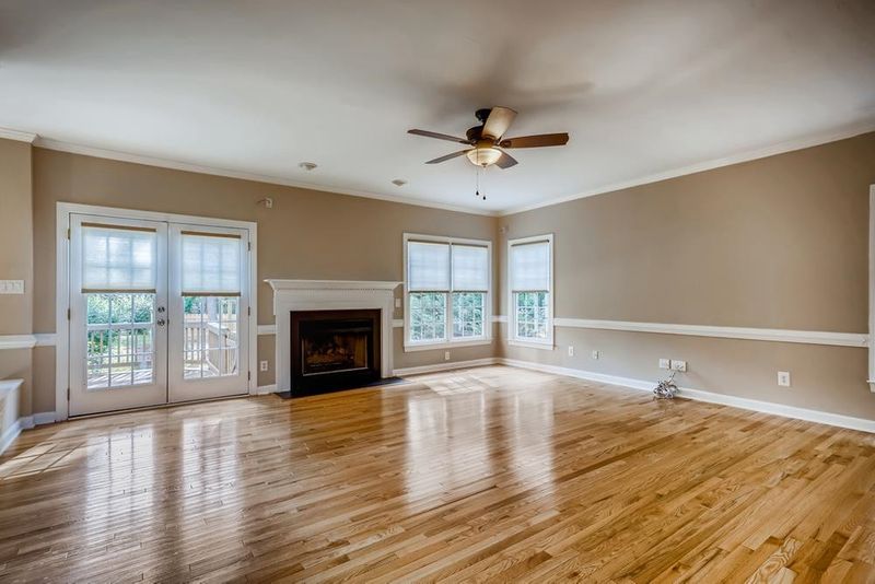 5205 Willow Cry Ln, Raleigh, NC 27613