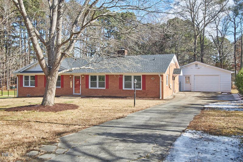 5206 Autumn Dr, Durham, NC 27712