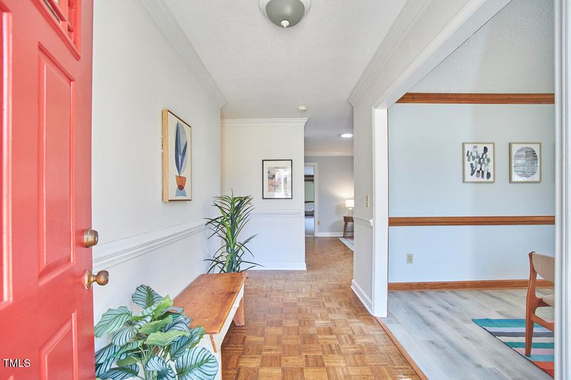 5206 Autumn Dr, Durham, NC 27712