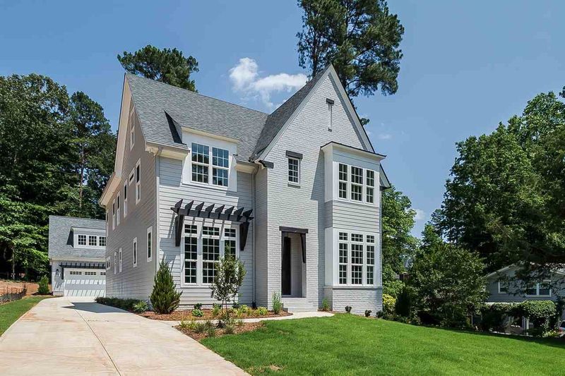 5206 Dixon Dr, Raleigh, NC 27609