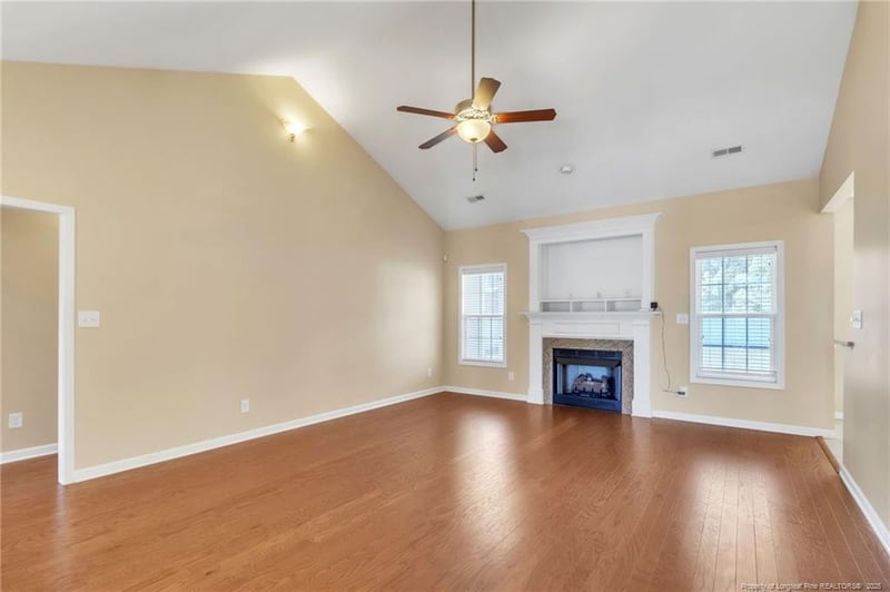 5206 Pride Ln, Hope Mills, NC 28348