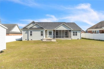 5206 Pride Ln, Hope Mills, NC 28348