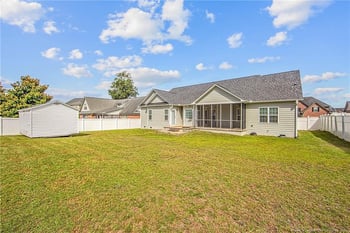 5206 Pride Ln, Hope Mills, NC 28348