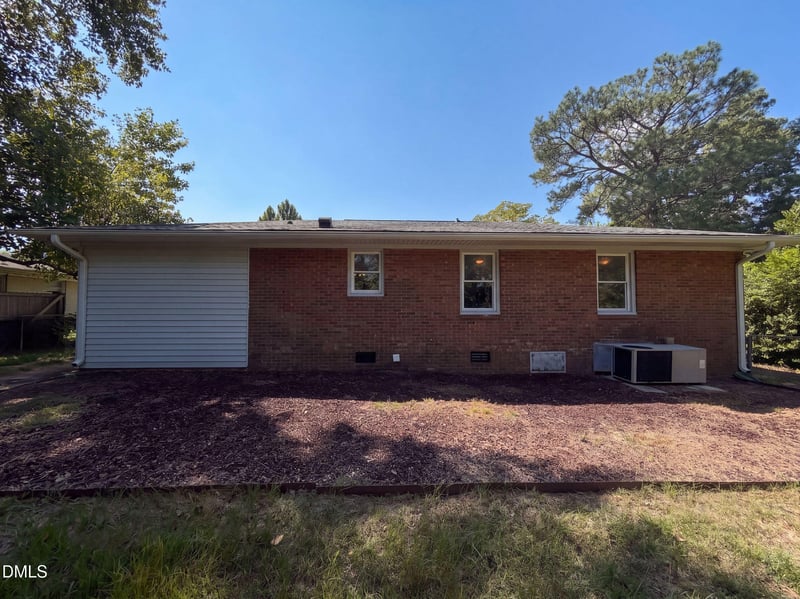 5206 N Sumac Cir, Fayetteville, NC 28304