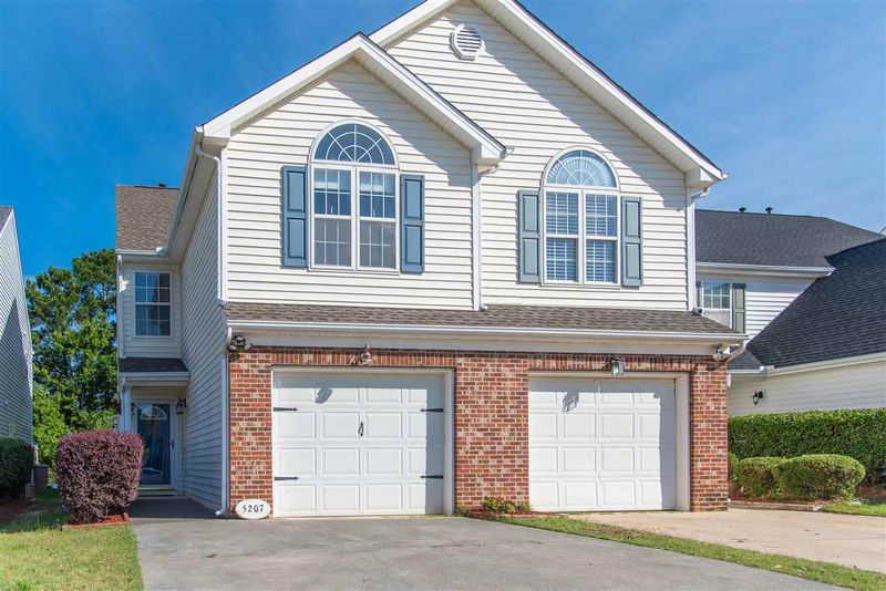 5207 Eagle Trace Dr, Raleigh, NC 27604