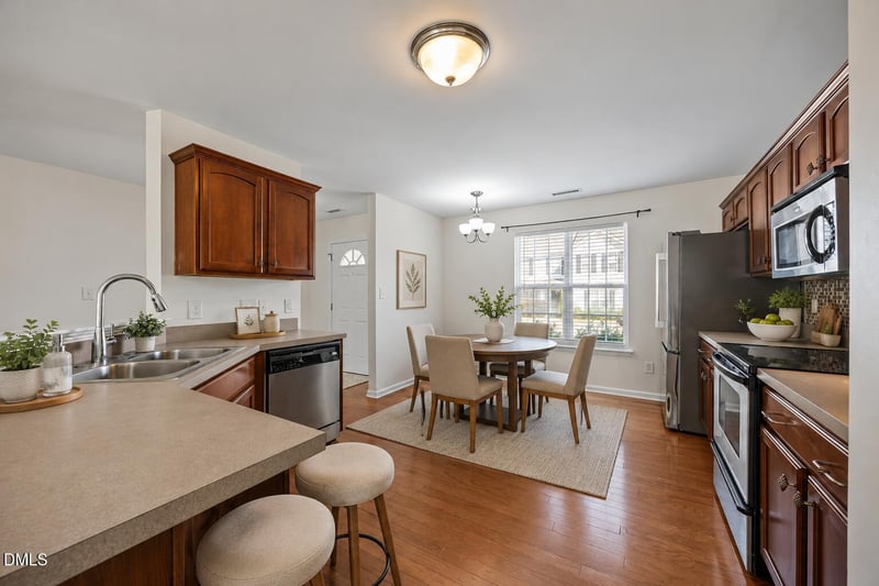 5208 Blue Lagoon Ln, Raleigh, NC 27610