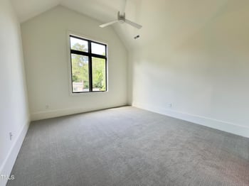 5208 Knollwood Rd, Raleigh, NC 27609