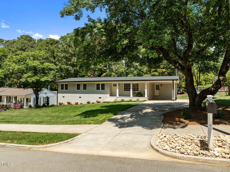5208 Melbourne Rd, Raleigh, NC 27606