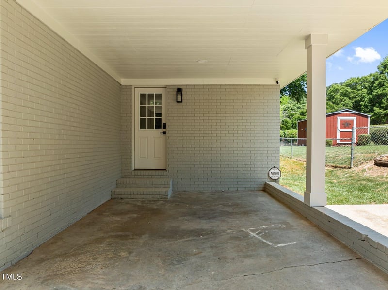 5208 Melbourne Rd, Raleigh, NC 27606