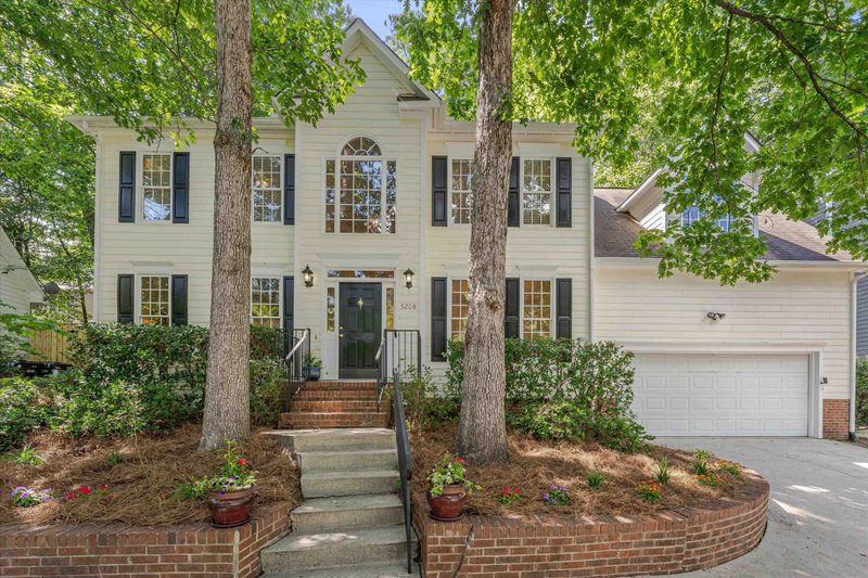 5208 Oakbrook Dr, Durham, NC 27713