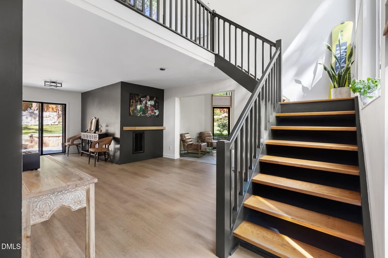 5208 Saddle Ct, Raleigh, NC 27609