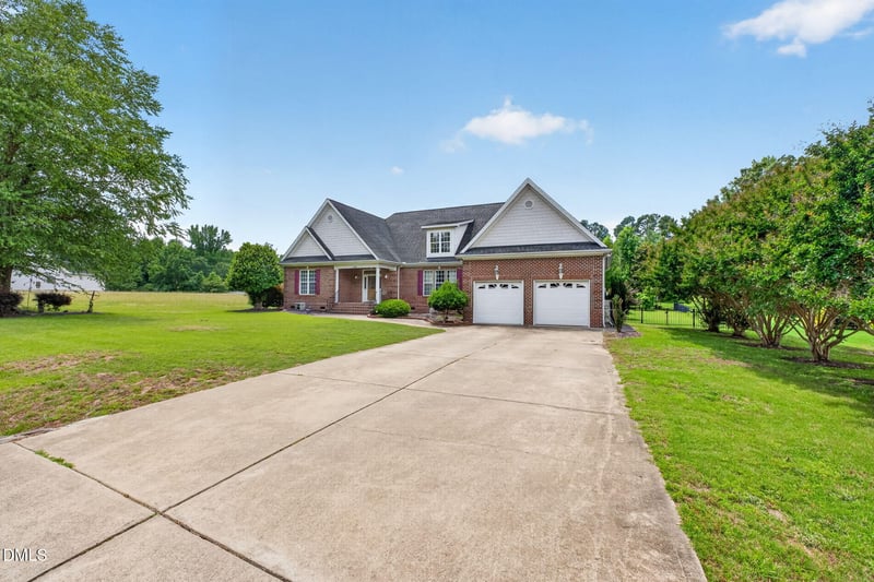 5208 Woodtrent Dr, Garner, NC 27529