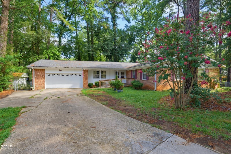 5209 Cabin Pl, Raleigh, NC 27609
