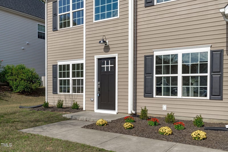 5209 Chasteal Trl, Raleigh, NC 27610