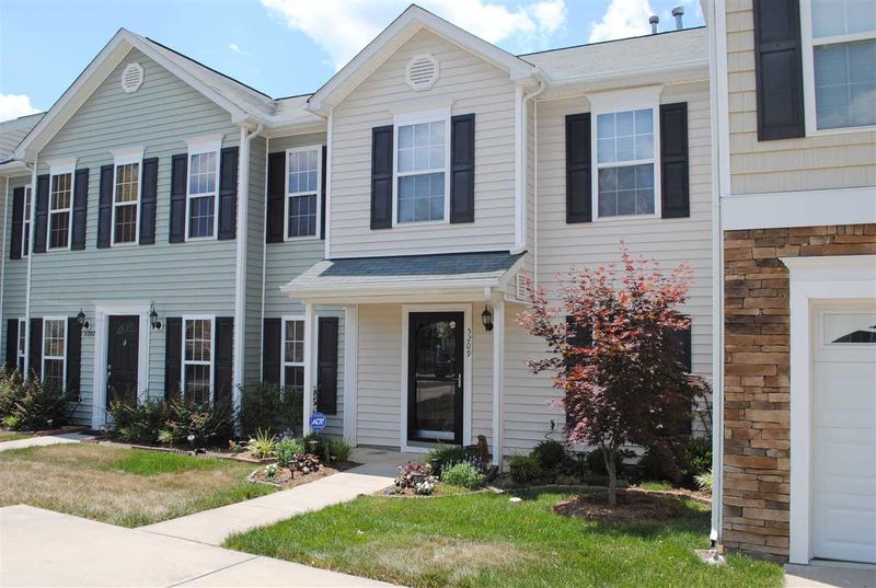 5209 Dilbagh Dr, Durham, NC 27703