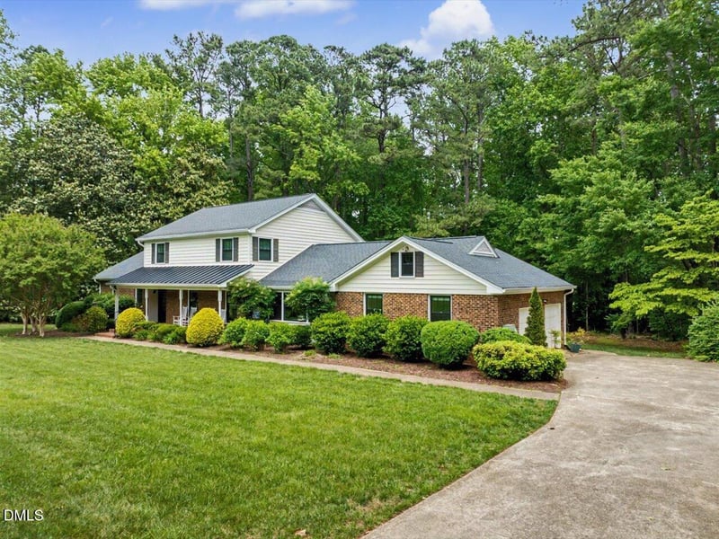 5209 Dutchman Dr, Raleigh, NC 27606