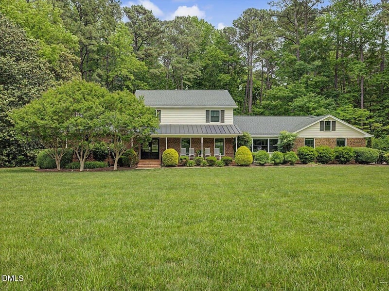 5209 Dutchman Dr, Raleigh, NC 27606