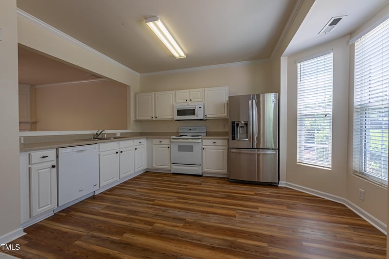 5209 Echo Ridge Rd, Raleigh, NC 27612