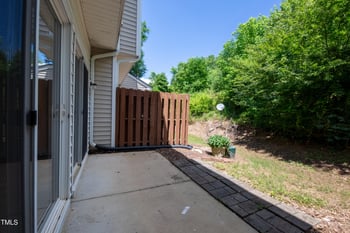 5209 Echo Ridge Rd, Raleigh, NC 27612