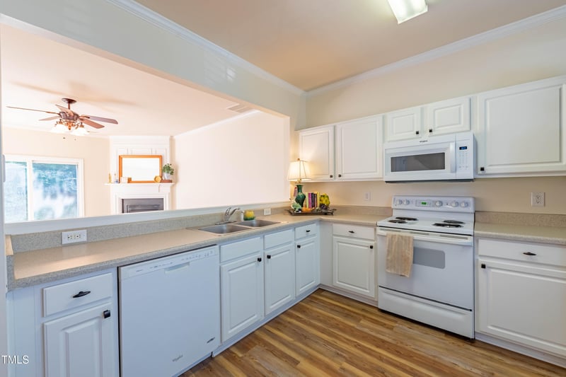 5209 Echo Ridge Rd, Raleigh, NC 27612