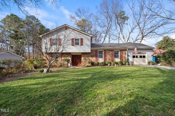 5209 Fireside Dr, Raleigh, NC 27609