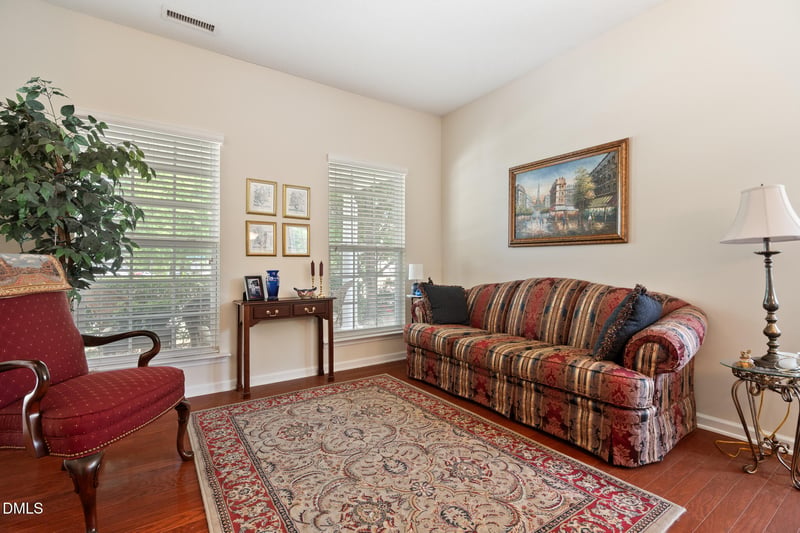 5209 Heather Ridge Ln, Raleigh, NC 27610