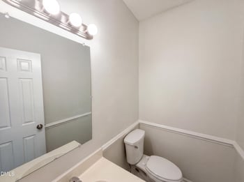 5209 Heelands Ct, Raleigh, NC 27610