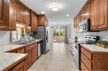 5209 Miranda Dr, Hope Mills, NC 28348