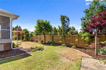 5209 Miranda Dr, Hope Mills, NC 28348