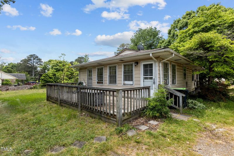 5209 Old Stage Rd, Raleigh, NC 27603