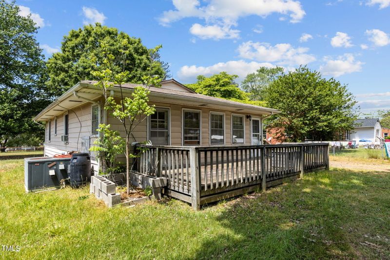 5209 Old Stage Rd, Raleigh, NC 27603