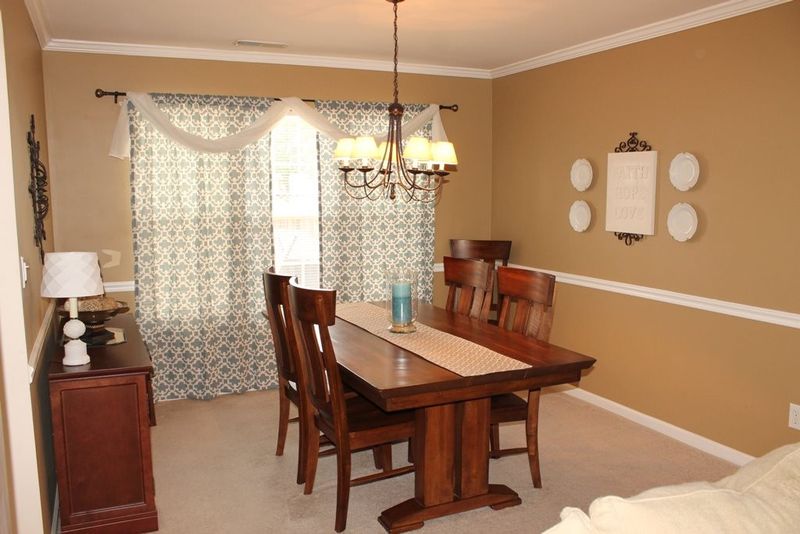 5209 Platinum Creek Ct, Raleigh, NC 27616