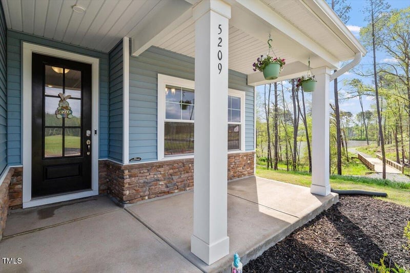 5209 Woodlawn Dr, Durham, NC 27703