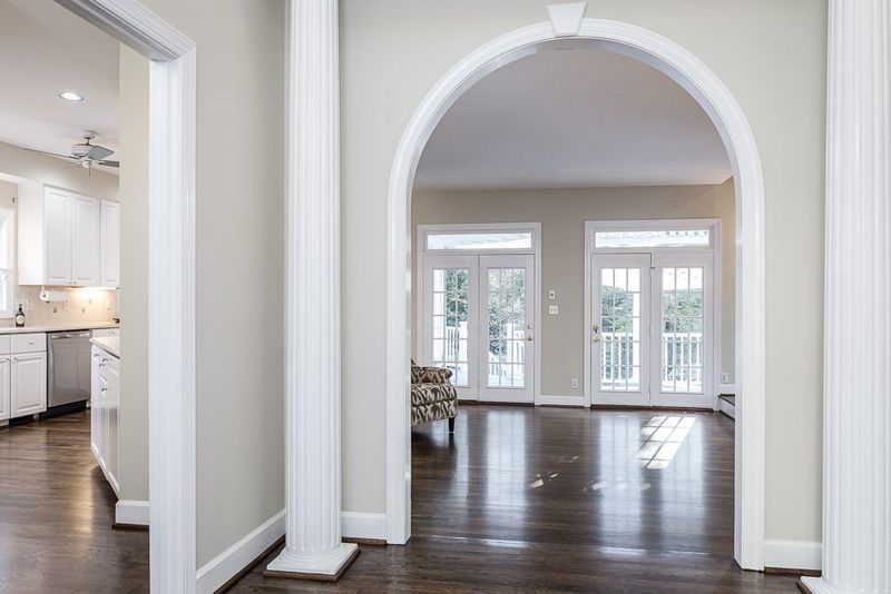 5209 Woods End Rd, Hillsborough, NC 27278
