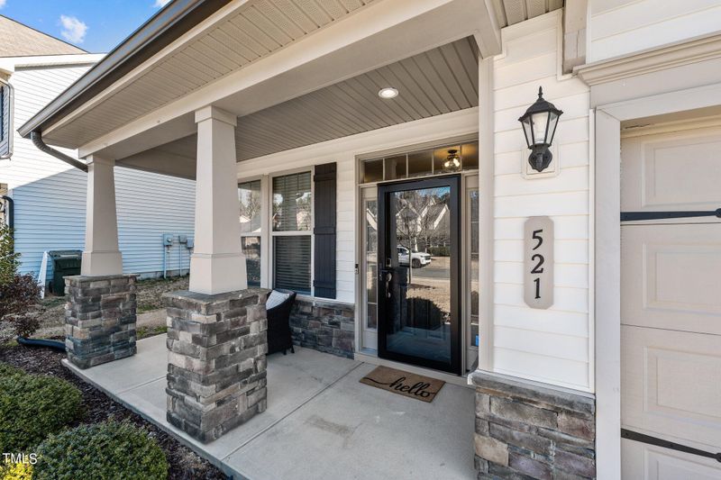 521 Applecross Dr, Mebane, NC 27302